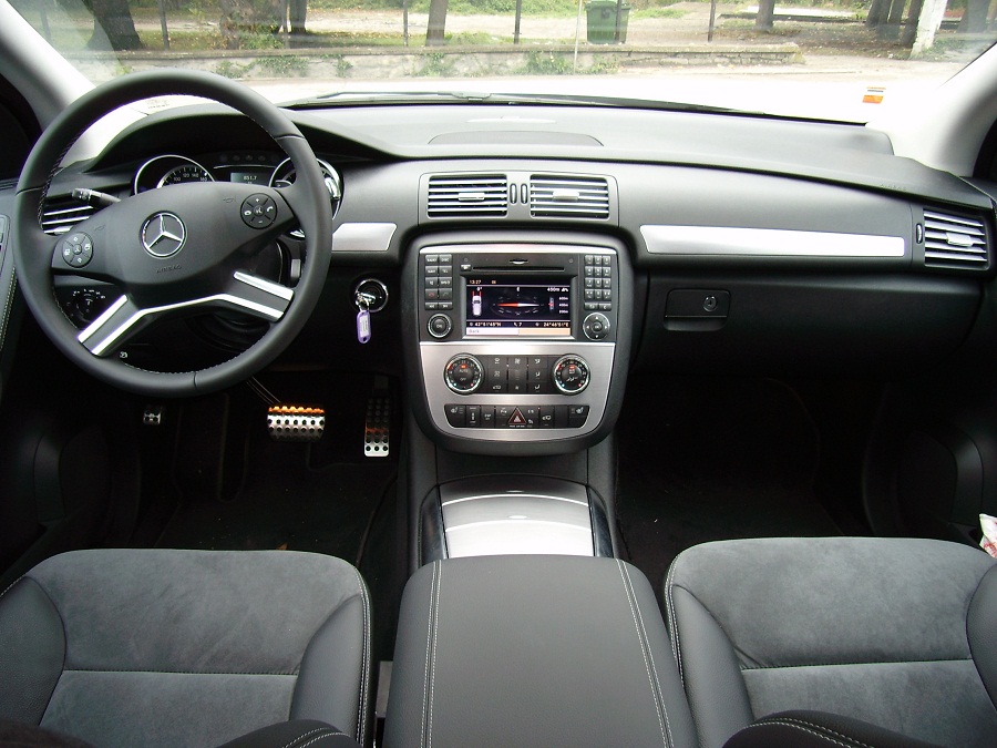SA555554.JPG