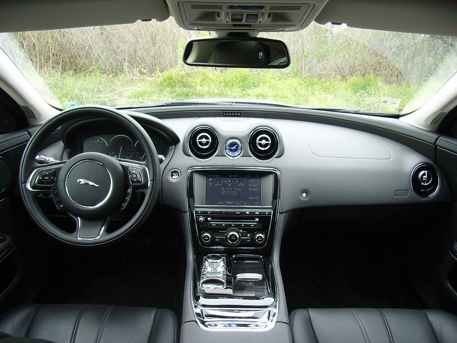 SA558186.JPG