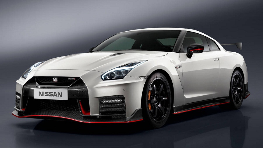 2017_nissan_nismo_gtr_01.jpg