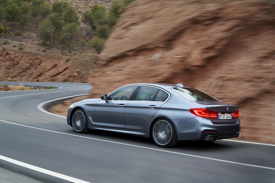 P90237241_highRes_the-new-bmw-5-series.jpg