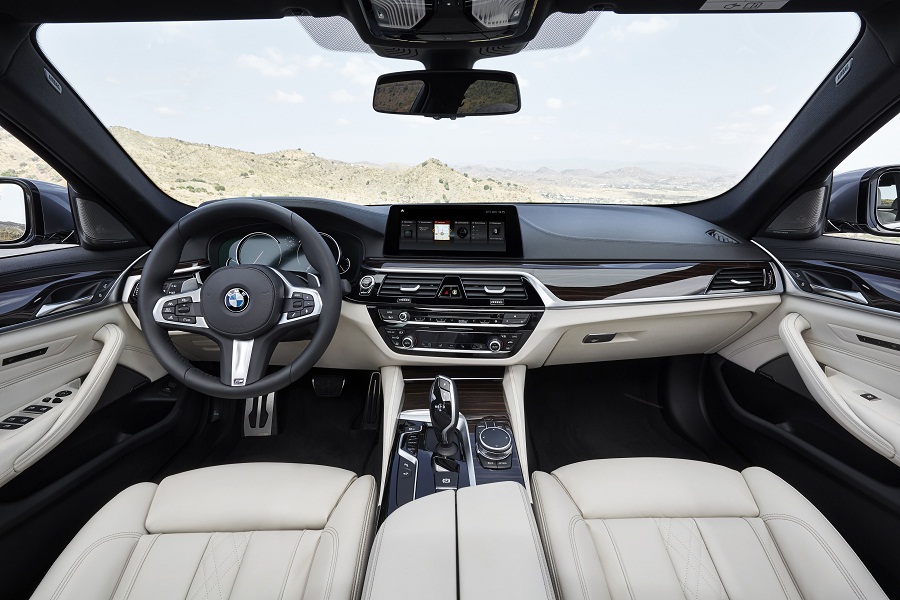 P90237270_highRes_the-new-bmw-5-series.jpg